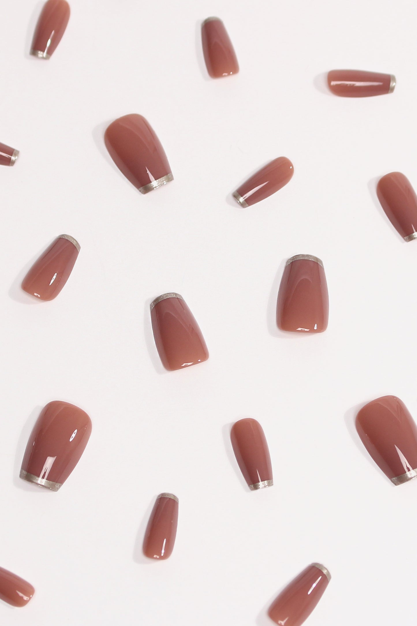 Rose Fantasy | Soft & Durable Press-On Nails - Bonmuz